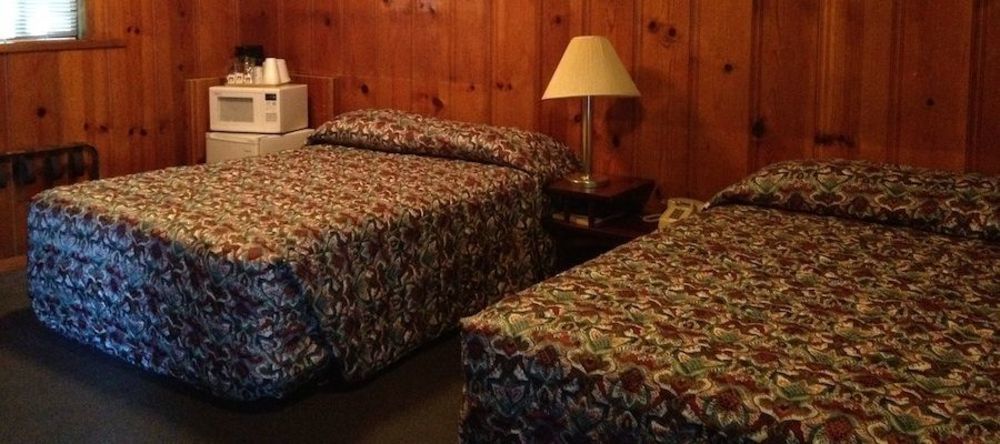 Pine Cone Motel Willits Exterior photo