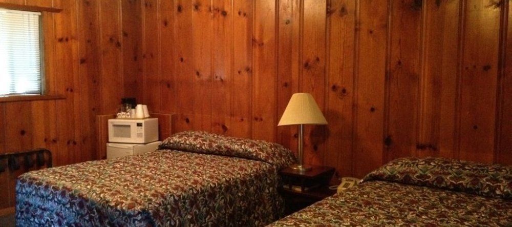 Pine Cone Motel Willits Exterior photo